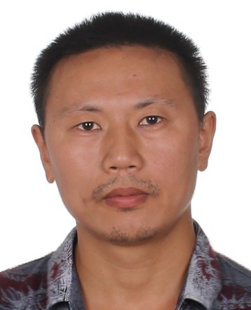 张俊.jpg 张俊.jpg