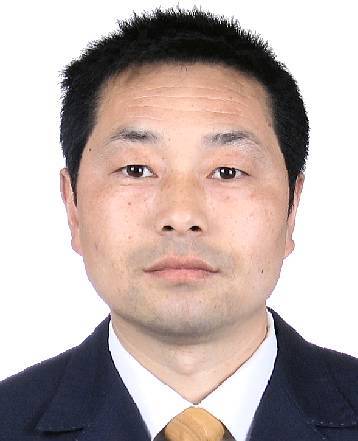 周洪文.jpg 周洪文.jpg